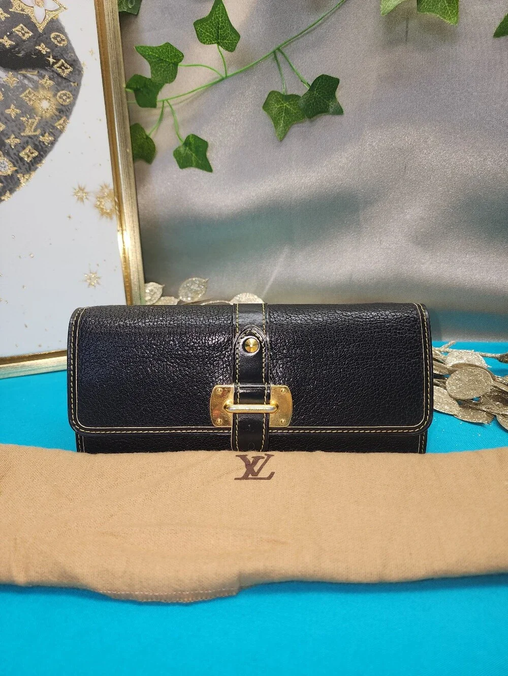 Authentic Louis Vuitton Suhali Le Favori Wallet In Black With Dust Bag